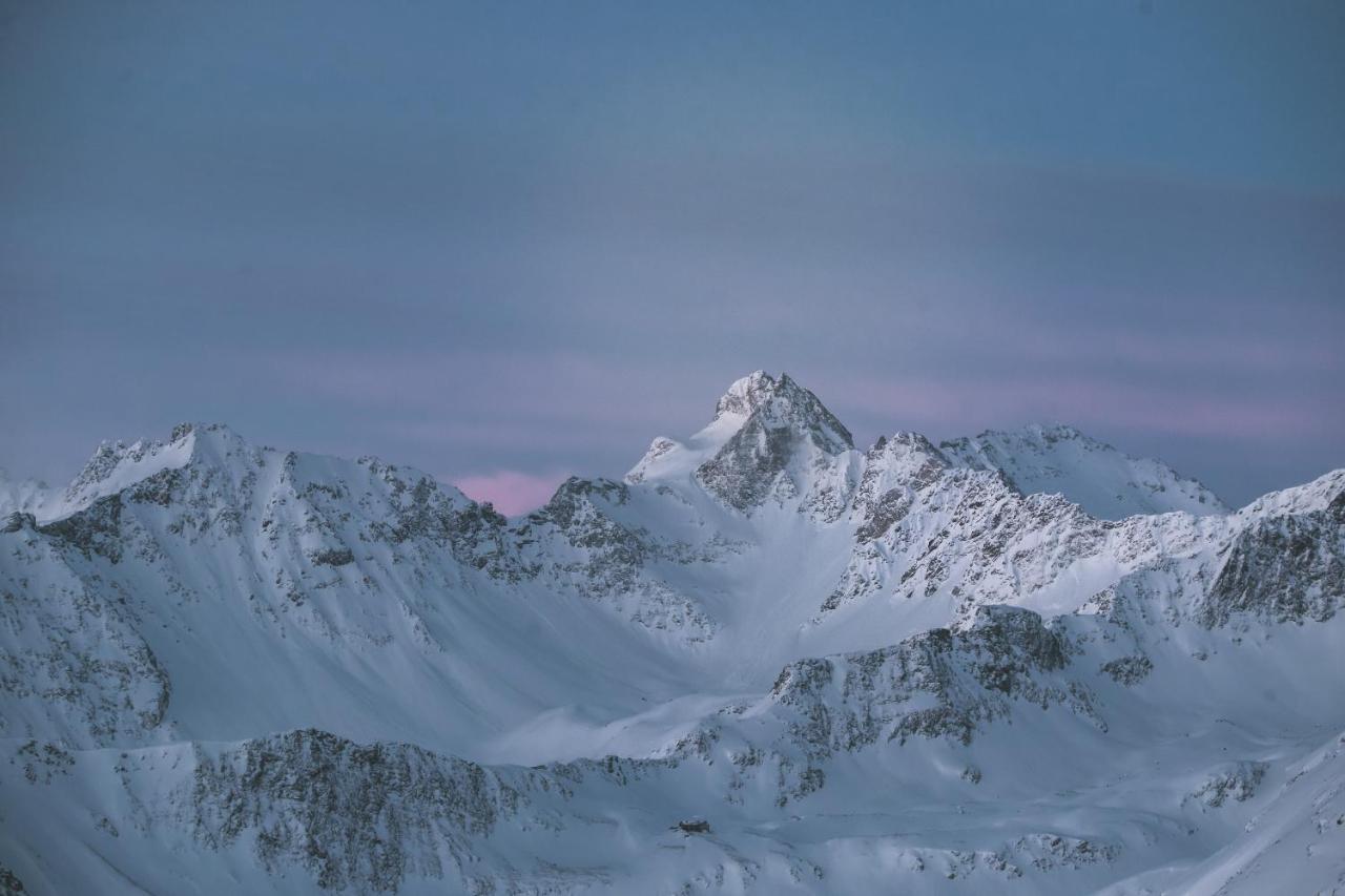Mountain Alpine Apartment คัพเพิล ภายนอก รูปภาพ